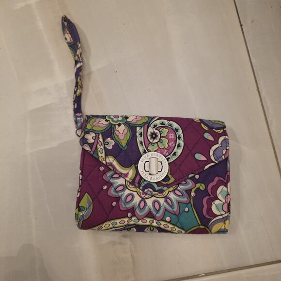 VERA BRADLEY Heather Paisley Turn Lock Wallet Wristlet Purple Teal - Picture 2 of 16